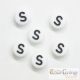 Letter Beads 'M', white, akryl, 7 mm - 1 pcs.