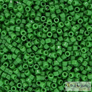 0655 - Opaque Kelly Green - 5 g - 11/0 Miyuki Delica Beads