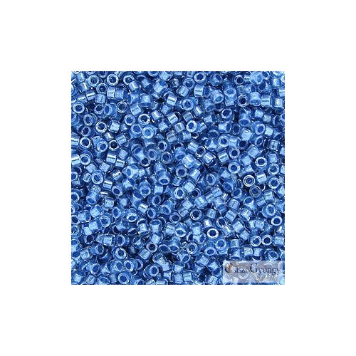 0905 - Sparkling Blue Lined Crystal - 5 g - 11/0 Miyuki Delica gyöngy