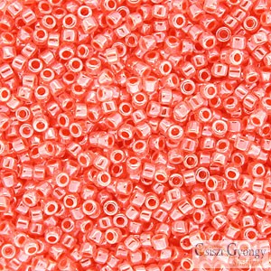 0235 - Lined Crystal Salmon Luster - 5 g - 11/0 delica beads