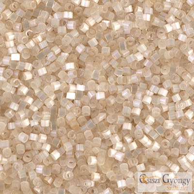 0673 - Antique Ivory SILK SATIN - 5 g - 11/0 Miyuki Delica gyöngy