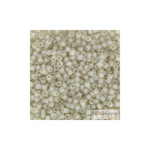 0383 - Matt Transparent Luster Oyster - 5 g - 11/0 Miyuki Delica Beads
