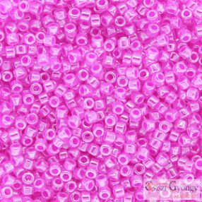   0247 - Miyuki Delica 11/0 - 5 g - Lined Crystal Fuchsia Luster