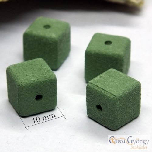 Zöld porcelán kocka - 1 db - mérete: 10x10x10 mm, furat: 1 mm