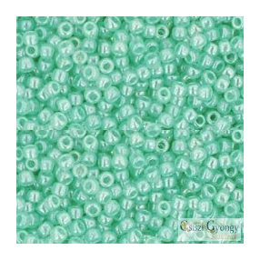 Ceylon Celery - 10 g - Toho Seed Beads 11/0 (144)