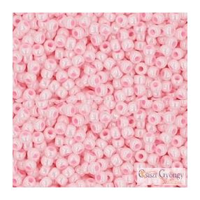 Opaque Luster Baby Pink - 10 g - 11/0 Toho Rocailles (126)