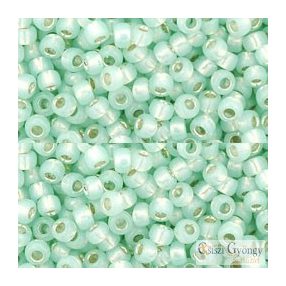   2118 - Silver Lined Milky Peridot - 10 g - 8/0 Toho japán kásagyöngy